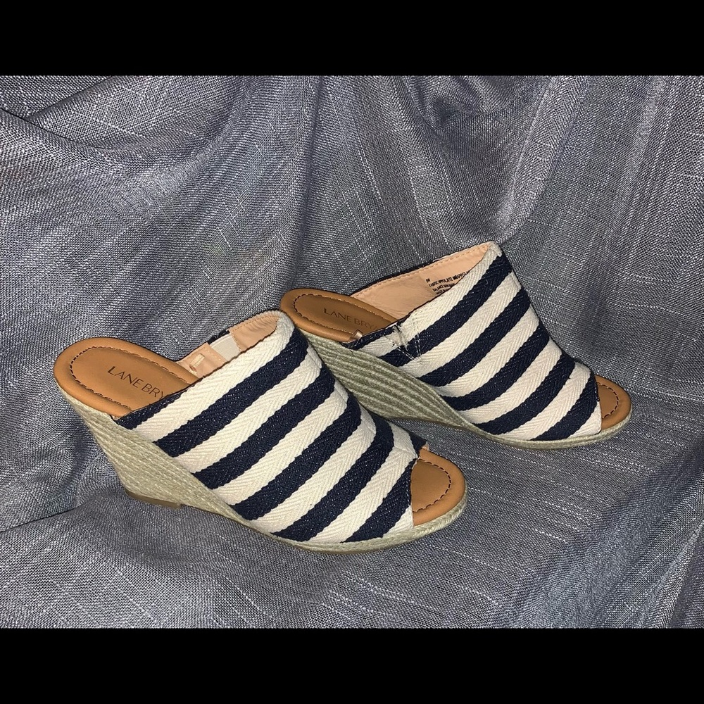 COPY - Lane Bryant wedge sandals sz 8W